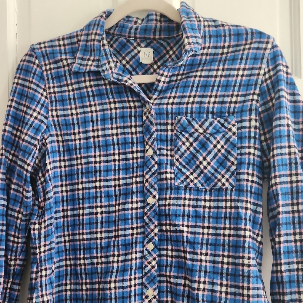 GAP Blue, White and Pink Plaid Flannel Shirt
